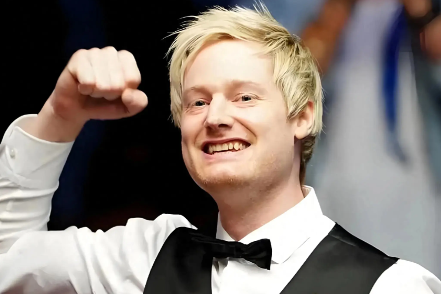  Doinb新星反败为胜表现突出，曼联前途光明！再创辉煌时刻